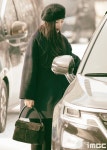 [움짤] 레드벨벳 조이, 해피마력999 메텔 연말조이