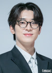 [포토] 세븐틴 원우, 안경선배