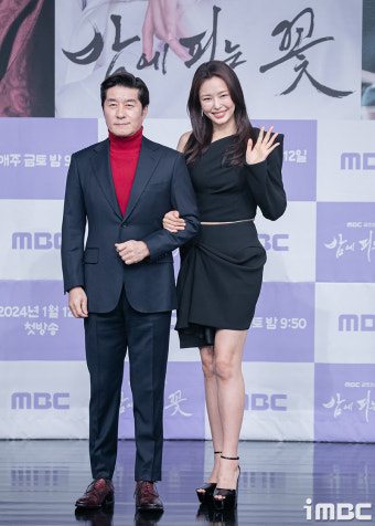[포토] 김상중, 이하늬 키 큰데 말입니다