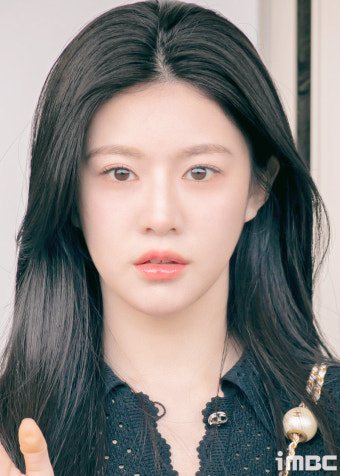 [움짤] 고윤정, 첫 공항패션