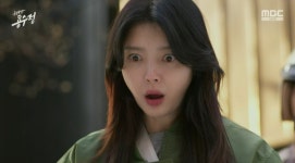 ‘용감무쌍 용수정’ 서준영, 엄현경이 던진 헬멧 맞고 쓰러져 “아줌마!”