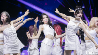 [포토] 케플러 9인 완전체 마지막, '슈팅스타' 무대 모음