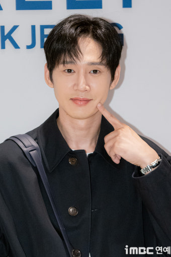[포토] 박성훈, 귀엽게 볼콕