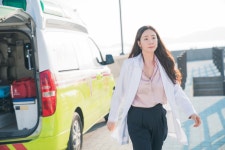 최지우, 22년만 송주오빠 권상우 만났다…히트맨2 특별출연