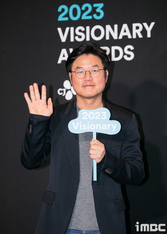 넷플릭스 예능, 최초로 나영석 PD와 협업 깜짝 발표