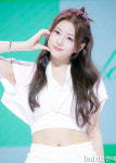 [포토] 앳하트 봄, 눈빛 바라 봄