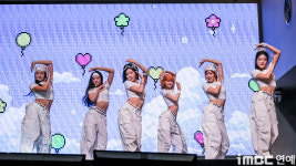 [포토] 앳하트 컴백, 3!4! 무대