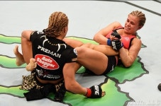 [UFC 뒷이야기] 백사장의 성급했던 SNS…락홀드-자카레, 챔프도전권 주인공은?
