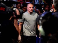 [UFC] GSP 약했냐? vs 비스핑 졸장부 설전