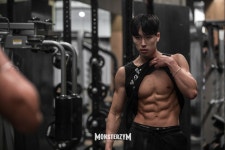 밴드 잔나비 윤결, 피트니스 데뷔...“이번엔 드럼스틱 대신 바벨 잡았죠”