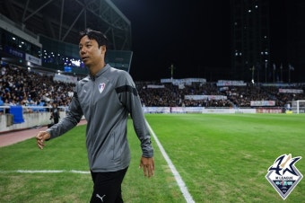 '혹독했던 데뷔전' 수원 염기훈 감독대행 
