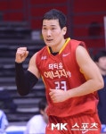 [mk포토] 주먹불끈 김민섭 `농구는 3점슛이지`