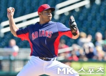 [mk포토] 니에베, `두산팬들 저 페르난도에요`