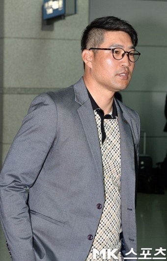 이숭용 코치, `감독님은 어디 가셨지?` [mk포토]