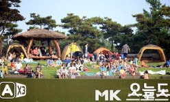 휴양지 뺨치는 문학구장 그린존 [MK포토]