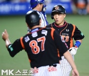 손아섭 `윤성환 상대로 시즌 11호 솔로홈런` [MK포토]