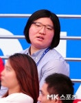 역도경기장 응원 온 장미란 [MK포토]