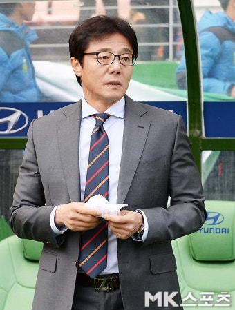 황선홍 감독, `전북 잔치에 재물이 될수없다` [MK포토]