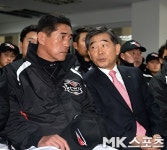 김영수 사장, `조 감독님 마법을 현실화 할때죠` [MK포토]