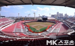 수원 KT위즈파크, 최첨단 IT 기술 입고 팬들 기다린다