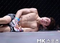 로드FC, 로블로에 쓰러진 김민우 `참을 수 없는 고통`  [MK포토]
