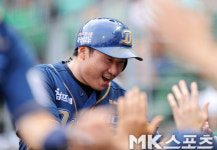 득점 김태군 `가볍게 역전 성공했어` [MK포토]