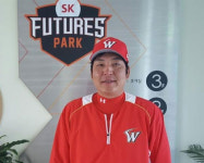 SK, 신인왕 출신 이동수 2군 타격코치 영입
