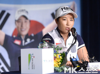 박세리 `여자골프대표팀 감독으로 기자회견 중` [MK포토]