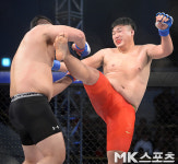 조용환 `킥은 거칠게~` [MK포토]