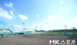 쿠시카와구장에 캠프를 차린 WBC대표팀 [MK포토]