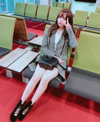 김소현, 근황 공개...인형 미모+늘씬한 각선미 ‘시선강탈’
