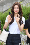 도연, 섹시한 레드빛 입술 [MK포토]