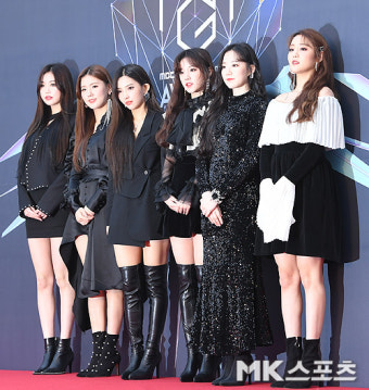 지니뮤직어워드 참석한 여자 아이들 [MK포토]