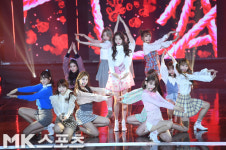 아이즈원 장원영 `돋보이는 센터` [MK포토]