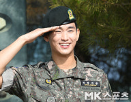 김수현 `전역을 명 받았습니다!` [MK포토]