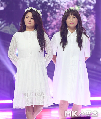 ‘정희’ 김신영 “셀럽파이브 ‘안본 눈 삽니다’=명반…박경·산들에 서운”