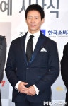 최수종 나이, 벌써 예순 바라본다...`연예계 대표 동안 배우`