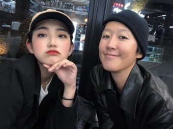 ‘故 최진실 딸’ 최준희, 홍진경과 다정한 셀카…훈훈한 인연 [똑똑SNS]