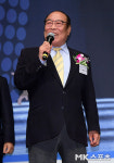 인사말 전하는 백인천 전 감독 [MK포토]