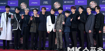 세븐틴, 골든디스크 어워즈 레드카펫에서 [MK포토]