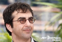 아톰 에고이안, 거대한 상처를 안고 헤매는 사람들 [김노을의 디렉토리]