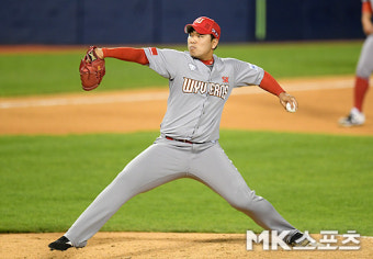 김택형 `8회는 내가` [MK포토]