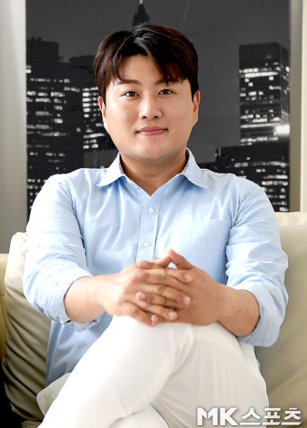 [단독] ‘트바로티’ 김호중 공식 팬카페 변경…“너무 속상” 직접 심경 고백