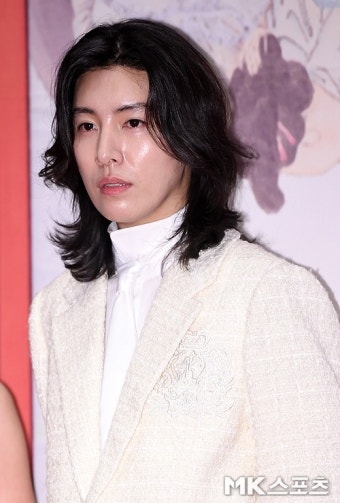 노민우 측 “日배우 아야세 하루카와 열애? 친한 친구 사이”(공식)