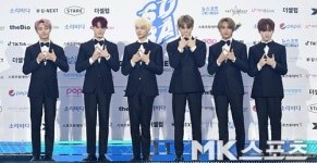 NCT드림, 슈트입고 멋있게 포즈 [MK포토]
