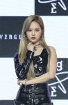 이유 “‘라디다’로 얻고 싶은 수식어? 에버글로우=무대 불태우는 아이돌”