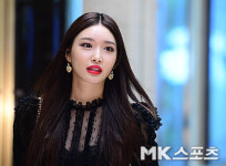 청하 `강렬한 등장` [MK포토]