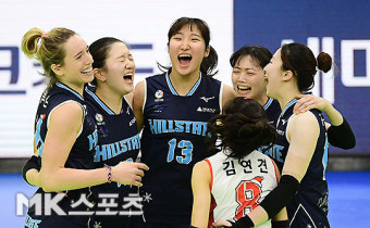 현대건설 `우승만큼이나 기쁜 3연패 탈출` [MK포토]