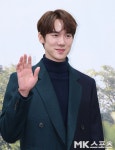 유연석, 연말 맞아 장애청년 위해 5000만 원 기부…선한 영향력