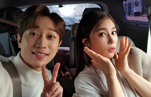TV CHOSUN 미스터로또 안성훈-문희경, 친남매 케미로 시청자들 사로잡아